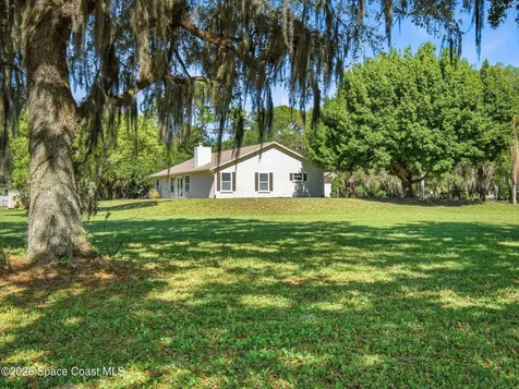 479 Maytown Road Oak Hill FL 32759