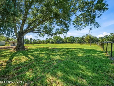 479 Maytown Road Oak Hill FL 32759