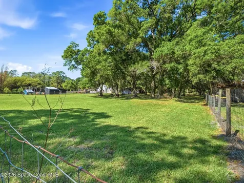 479 Maytown Road Oak Hill FL 32759