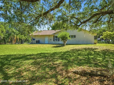479 Maytown Road Oak Hill FL 32759