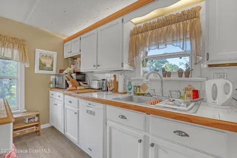 2540 Tuscany Drive Mims FL 32754