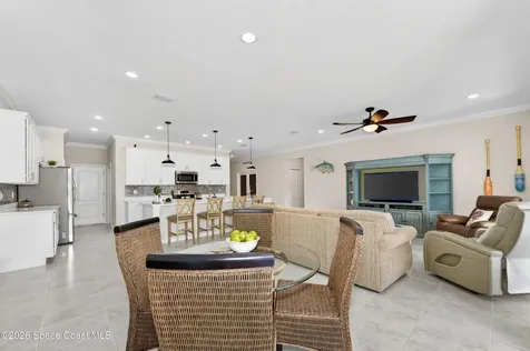 8236 100th Avenue Vero Beach FL 32967