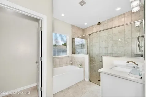 8236 100th Avenue Vero Beach FL 32967