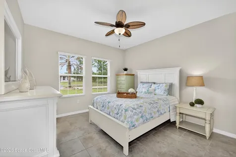 8236 100th Avenue Vero Beach FL 32967