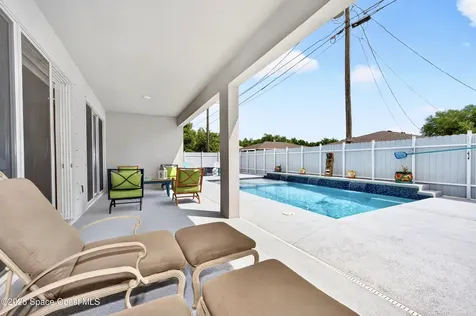 8236 100th Avenue Vero Beach FL 32967