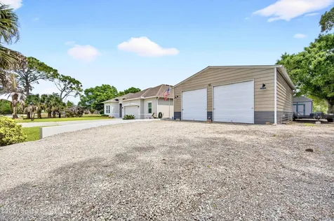 8236 100th Avenue Vero Beach FL 32967