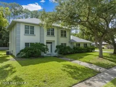 578 Lake Ashley Circle West Melbourne FL 32904