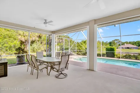 4830 66th Lane Vero Beach FL 32967