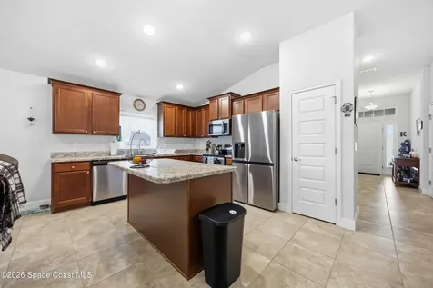 256 Krenson Bay Loop Winter Haven FL 33881