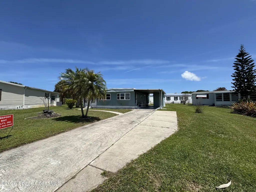 801 Juniper Drive Barefoot Bay FL 32976