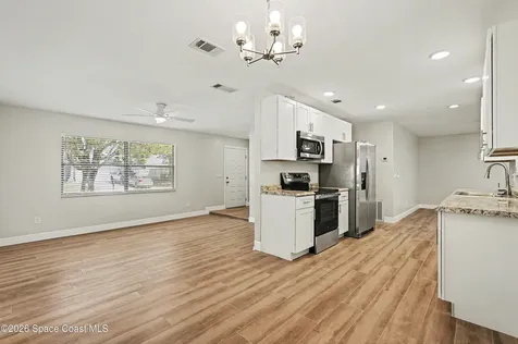 320 Algiers Avenue SE Palm Bay FL 32909