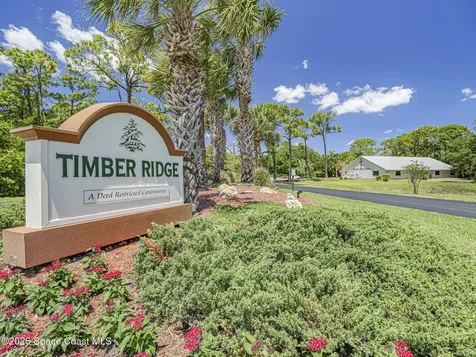 601 Centre Court SW Vero Beach FL 32962