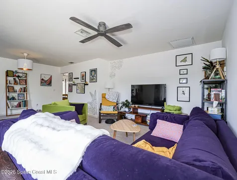 601 Centre Court SW Vero Beach FL 32962