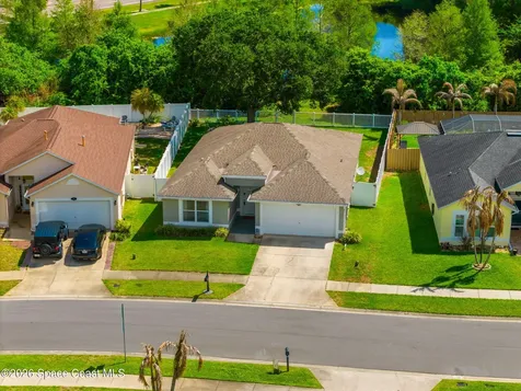4616 Four Lakes Drive Melbourne FL 32940