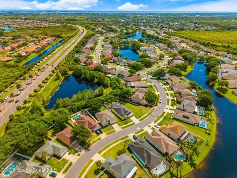 4616 Four Lakes Drive Melbourne FL 32940