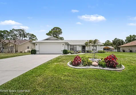 1550 Heartwellville Street NW Palm Bay FL 32907