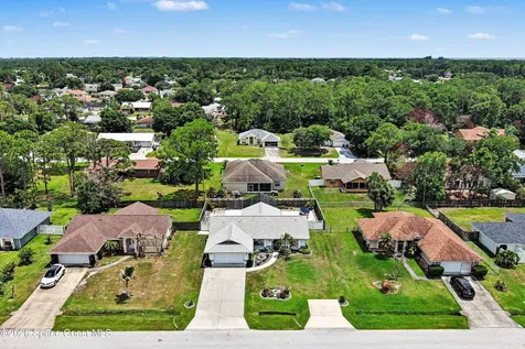 1550 Heartwellville Street NW Palm Bay FL 32907