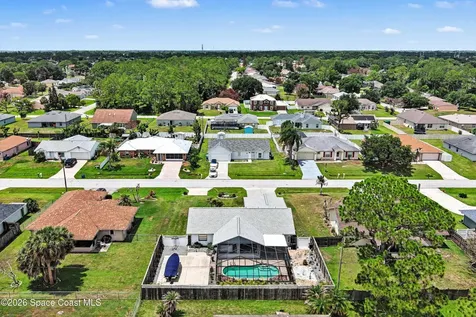 1550 Heartwellville Street NW Palm Bay FL 32907