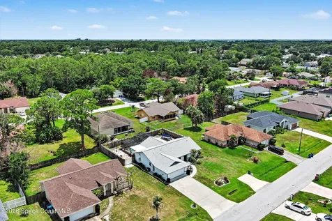 1550 Heartwellville Street NW Palm Bay FL 32907