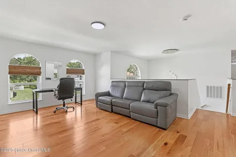 1551 La Maderia Drive Palm Bay FL 32908