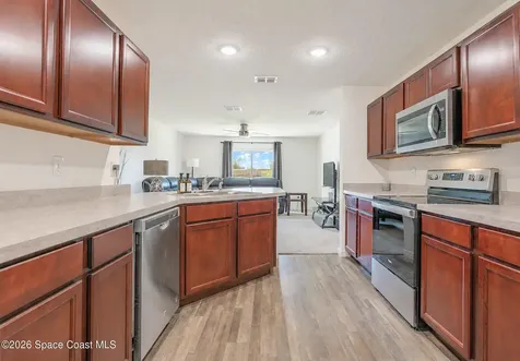1667 Saint Street SE Palm Bay FL 32909