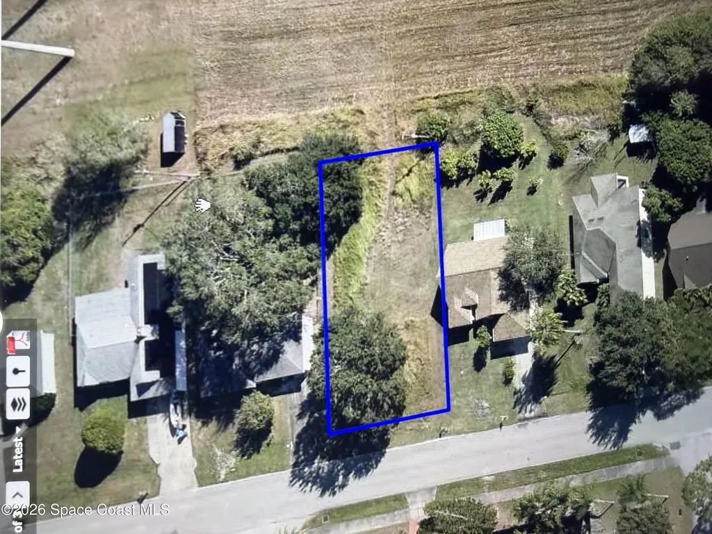 1121 Glencove Avenue NW Palm Bay FL 32907