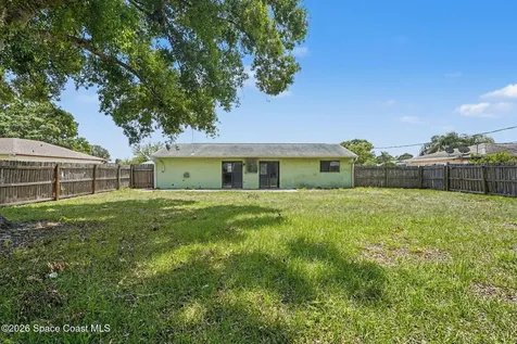 193 Mabry Street Sebastian FL 32958