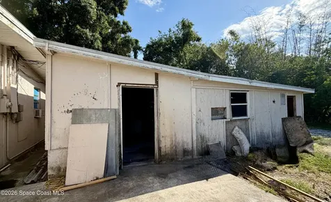 738 Lund Circle Melbourne FL 32901