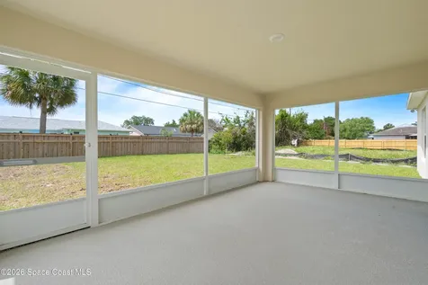 1872 Brookside Street NE Palm Bay FL 32907