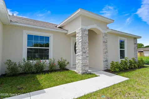1872 Brookside Street NE Palm Bay FL 32907