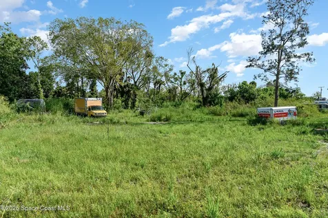 4702 S Washington Avenue Titusville FL 32780
