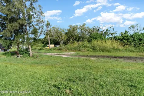 4702 S Washington Avenue Titusville FL 32780