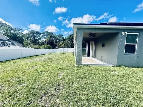 614 Lynbrook Street NW Palm Bay FL 32907