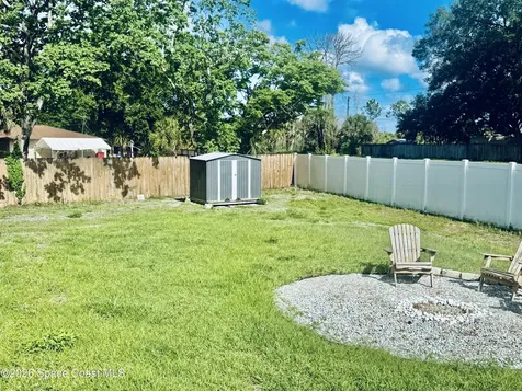 614 Lynbrook Street NW Palm Bay FL 32907