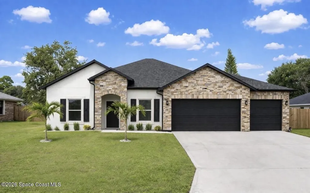 467 Lackland Street SW Palm Bay FL 32908