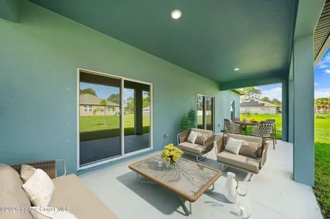 467 Lackland Street SW Palm Bay FL 32908
