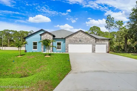 467 Lackland Street SW Palm Bay FL 32908