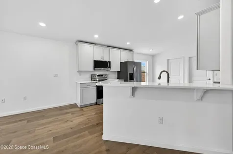 694 Airoso Road SE Palm Bay FL 32909