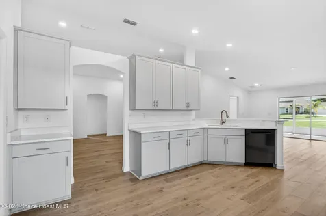 694 Airoso Road SE Palm Bay FL 32909