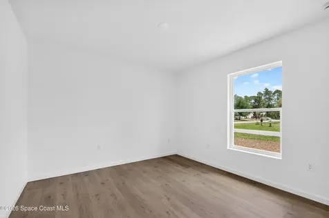 694 Airoso Road SE Palm Bay FL 32909