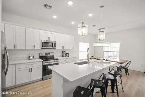 8336 100th Avenue Vero Beach FL 32967