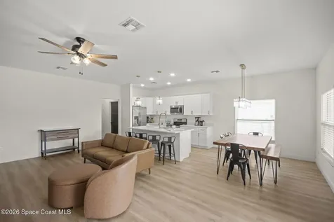 8336 100th Avenue Vero Beach FL 32967