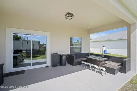 8336 100th Avenue Vero Beach FL 32967
