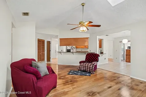 1206 Glencove Avenue NW Palm Bay FL 32907