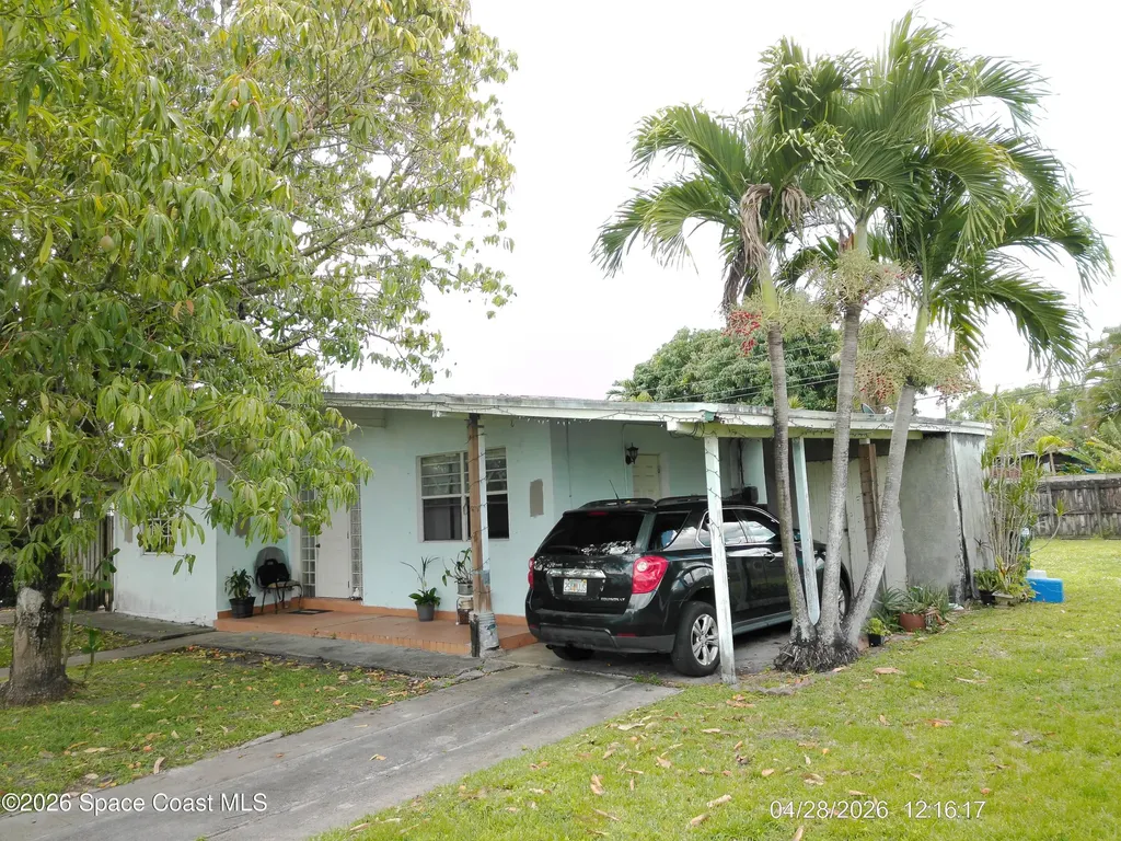 11412 SW 41st Street Miami FL 33165
