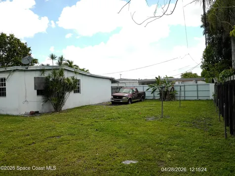 11412 SW 41st Street Miami FL 33165