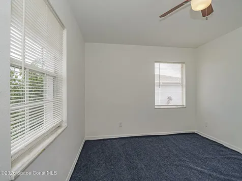 483 Melrose Lane Sebastian FL 32958