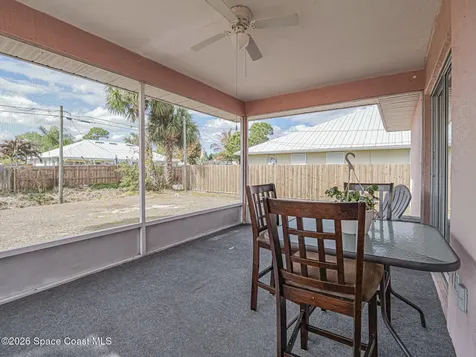 483 Melrose Lane Sebastian FL 32958