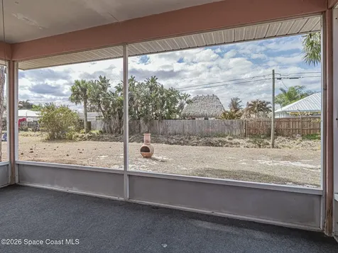 483 Melrose Lane Sebastian FL 32958