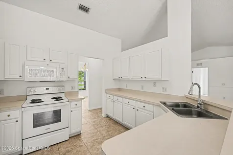 280 Delake Road NW Palm Bay FL 32907